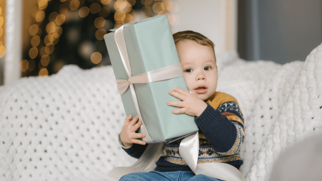 child receives free Christmas gifts in Kentucky