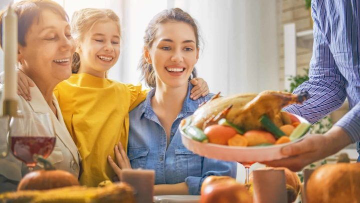 Thanksgiving on a Budget: 13 Tips