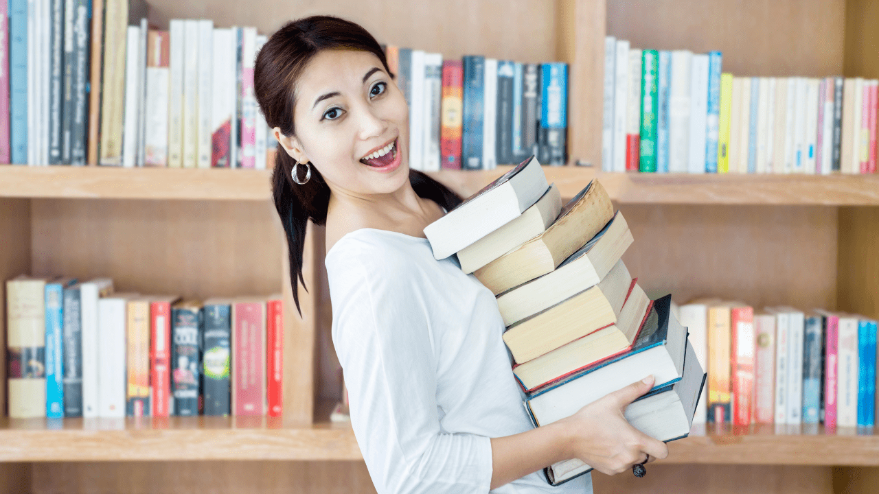 woman enjoys free stuff from Rockford Public Library