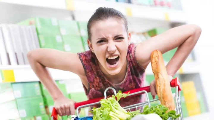 woman at grocery store wonders why didn't my ebt card refill