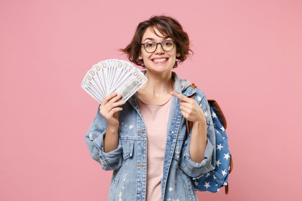 women like this are eligible for the live your dream award from the soroptimist organization