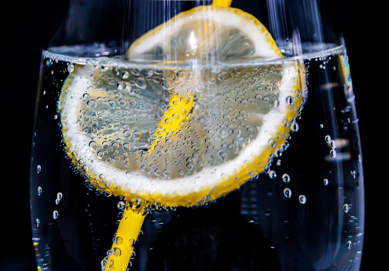 sparkling water carbonated beverage sparkles